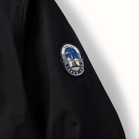 Land's End New & Improved weatherproof Squall Jacket - Size Lg - Picture 2 of 10